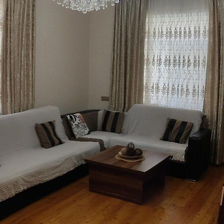 הוילה באקו Cozy House In Bina, Bolluq מראה חיצוני תמונה