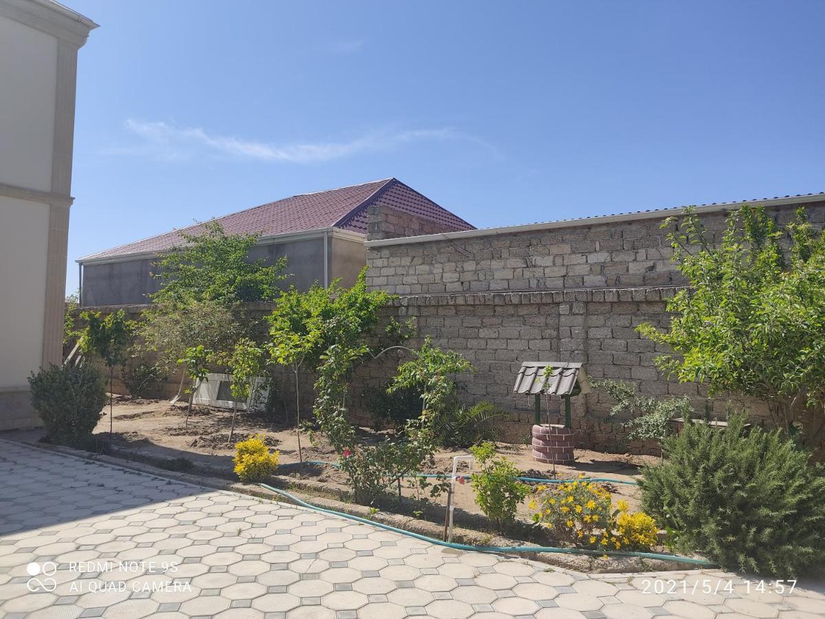 הוילה באקו Cozy House In Bina, Bolluq מראה חיצוני תמונה